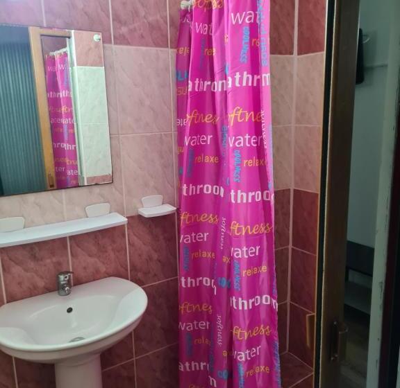 펜션 Camere De închiriat Duly Costinești