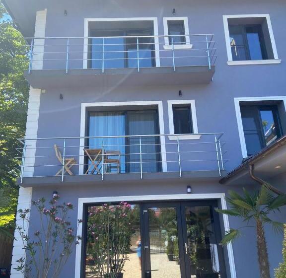 פנסיון Casa Blanca Costinesti