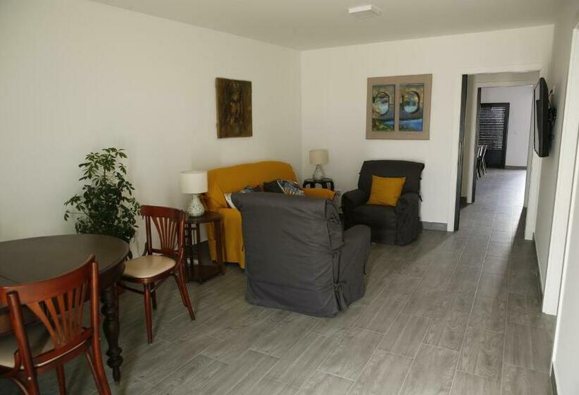 بنسيون Casa Da Praça