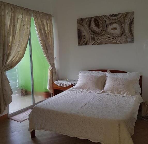 پانسیون Coombsguesthouse