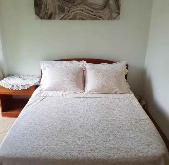 پانسیون Coombsguesthouse