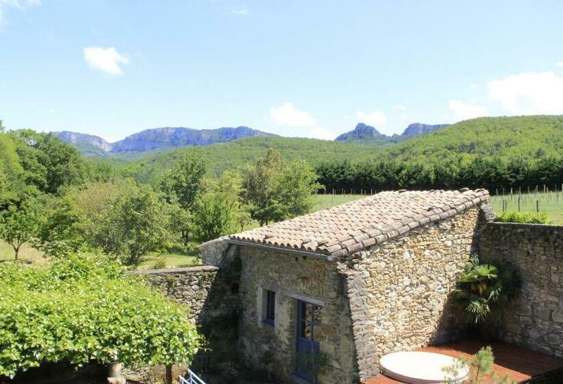 Пансион Le Mas Bellane