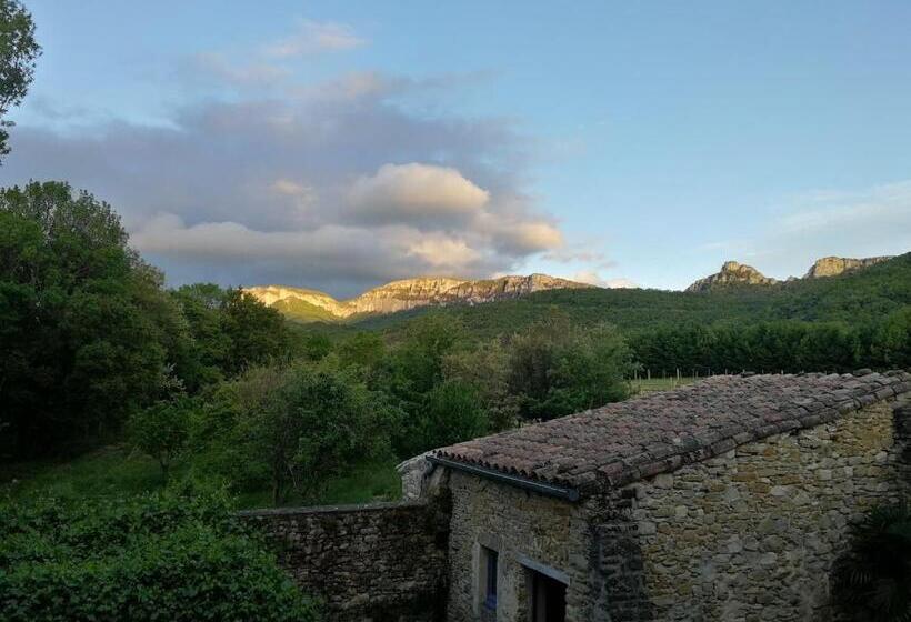 Пансион Le Mas Bellane