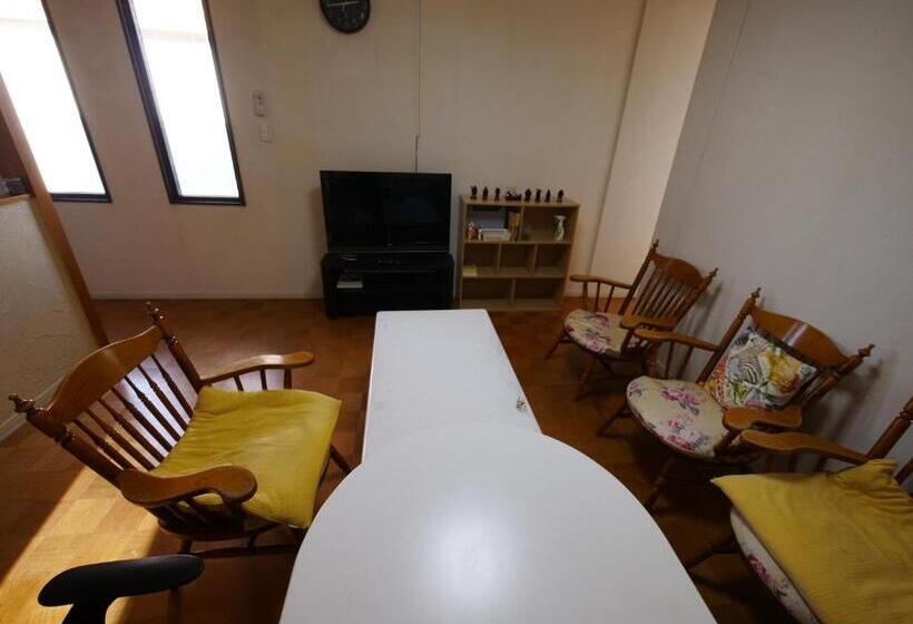 بنسيون Minpaku Mon