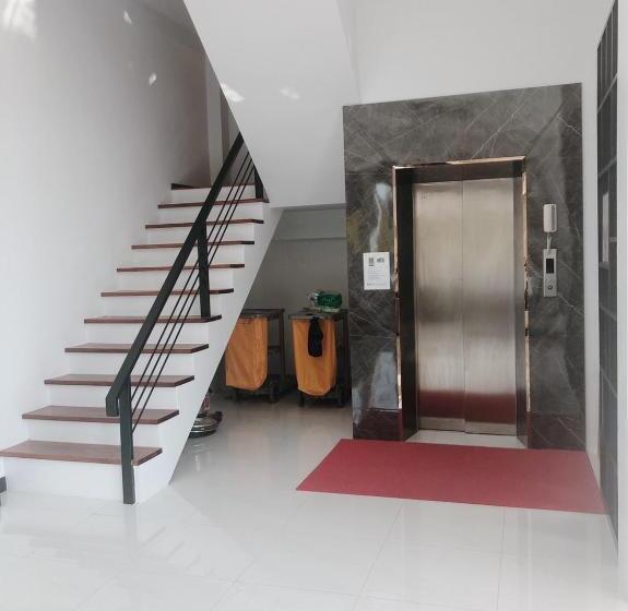 T Nee Hotel@udon
