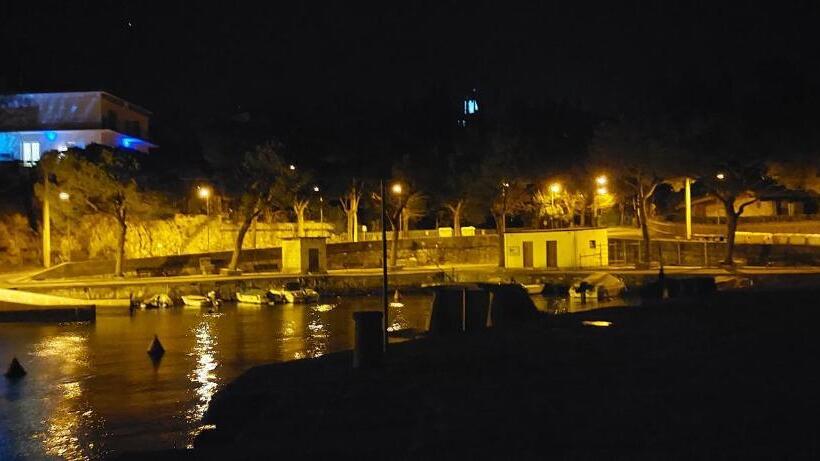 Villa Mira Bed And Breakfast