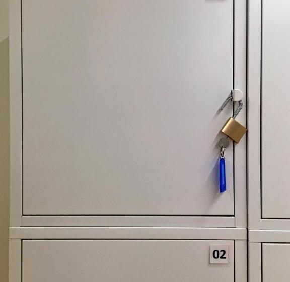 הוסטל Blue House Dormitory