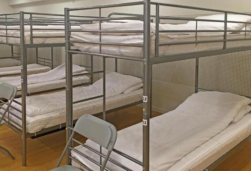 הוסטל Blue House Dormitory