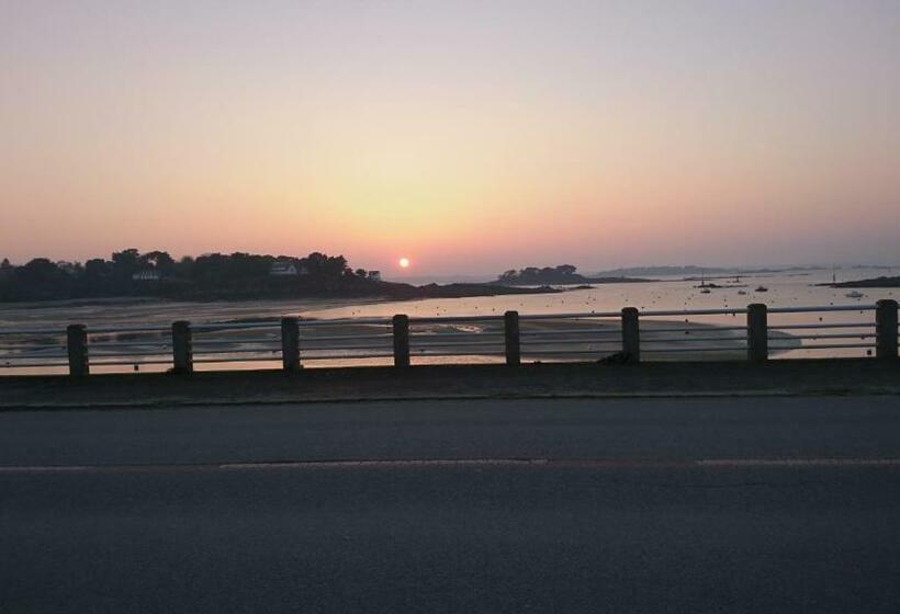 민박 Casa Luz   Chambre D Hôtes   Saint Lunaire