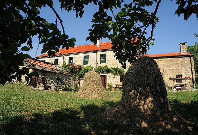 مبيت وإفطار Chevalier Claudio