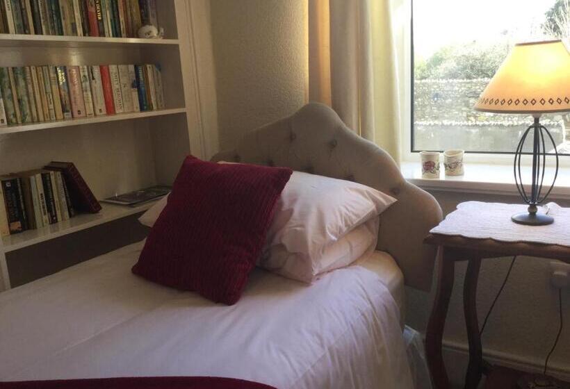 ベッドアンドブレックファースト Crammond House