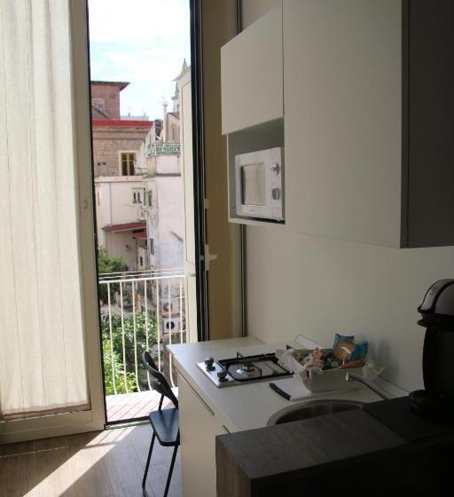 ベッドアンドブレックファースト Da Ninì