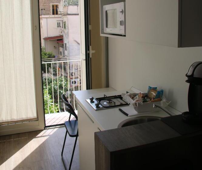 ベッドアンドブレックファースト Da Ninì