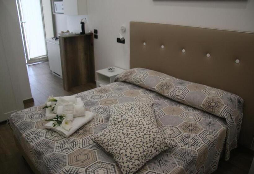 ベッドアンドブレックファースト Da Ninì