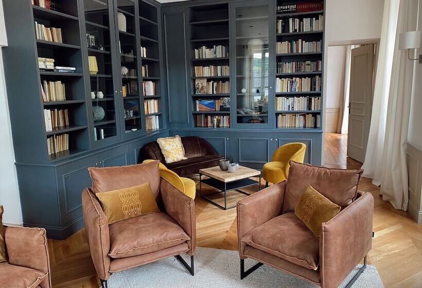 مبيت وإفطار Manoir De Villamont