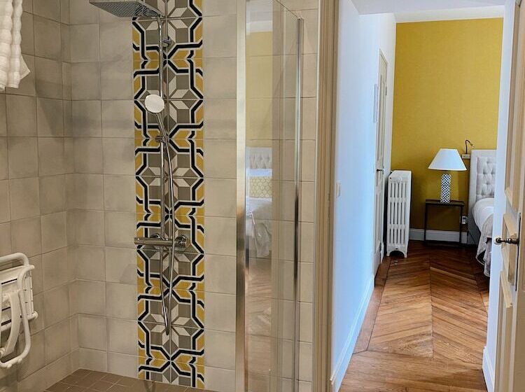 مبيت وإفطار Manoir De Villamont