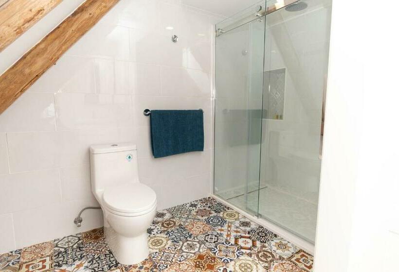 مبيت وإفطار The Yellow Room @ Salisbury Barn