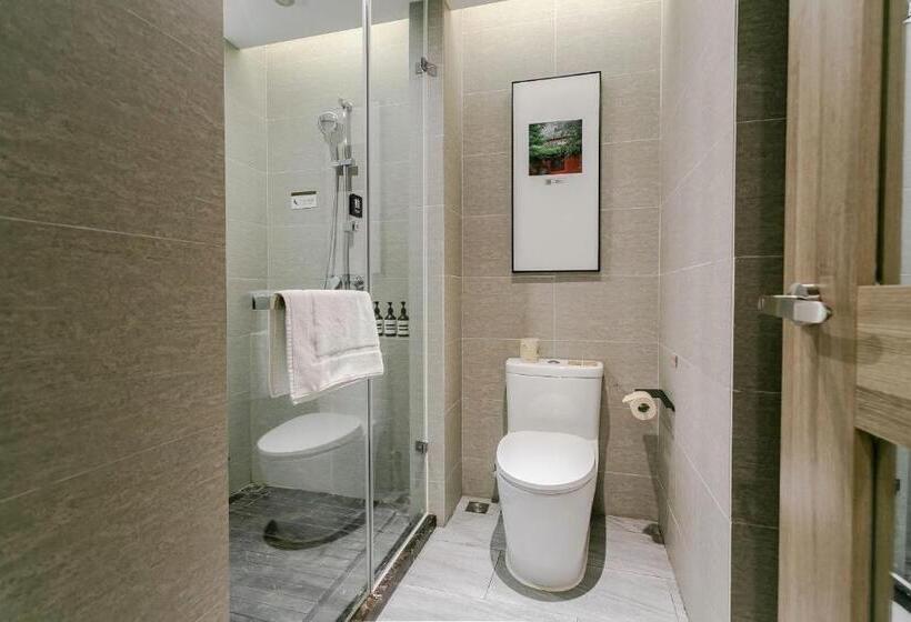 Atour Hotel Chengdu Shuangliu International Airport