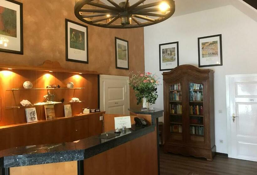 فندق Das Village House In Volkse