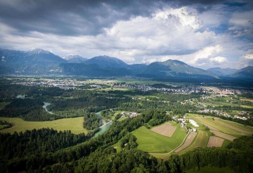 هتل Pužman Farm Glamping