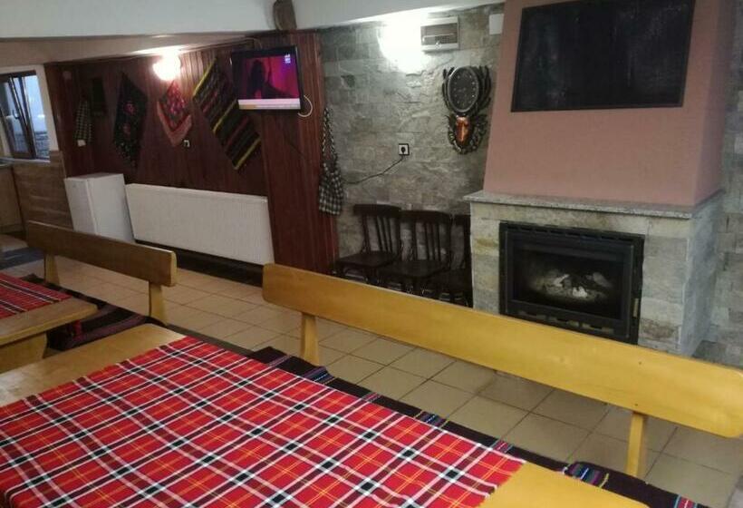 Pension (Hôtel basse catégorie) къща генчеви