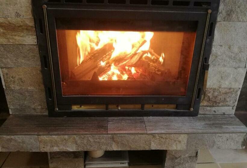 Pension (Hôtel basse catégorie) къща генчеви