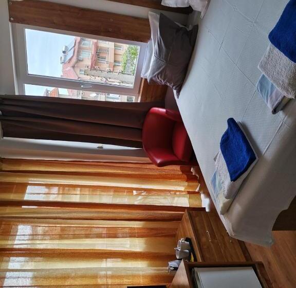 Пансион Guest House Villa Stefi