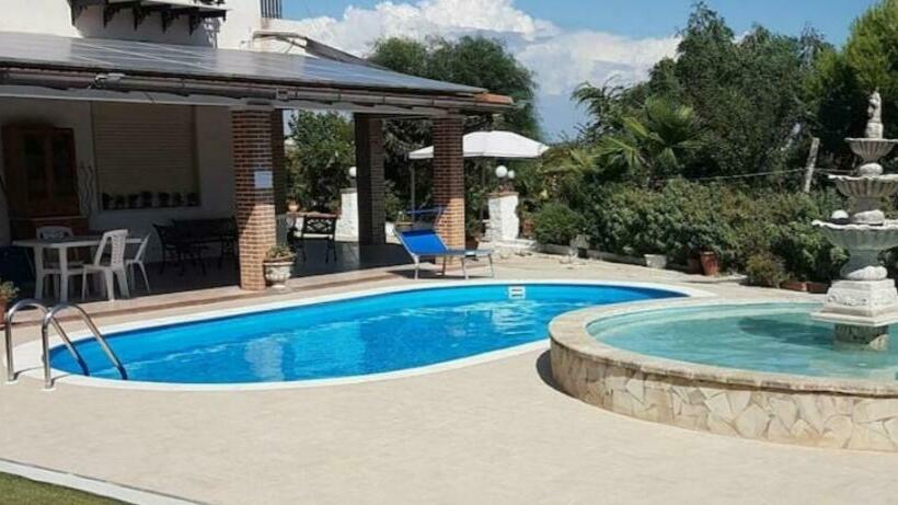 פנסיון Agrigento Villa With Pool