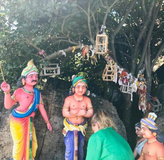 ペンション Akki S Hostel