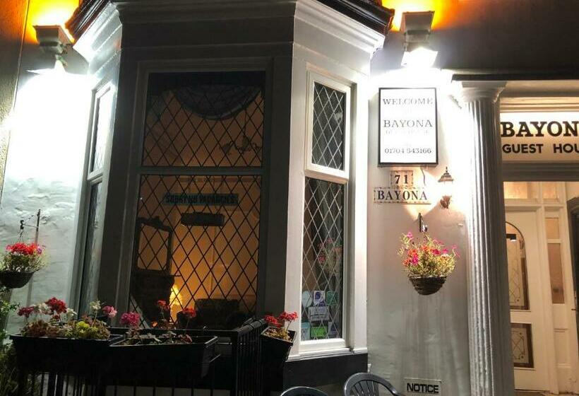 بنسيون Bayona Guest House