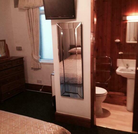 بنسيون Bayona Guest House