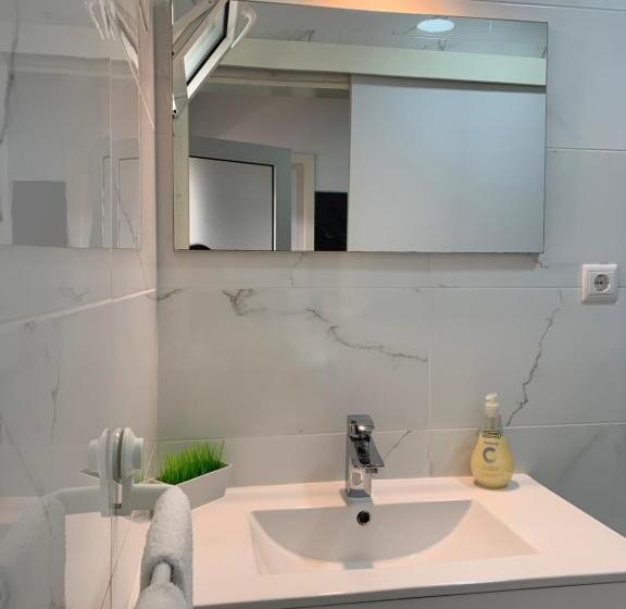 بنسيون Big House