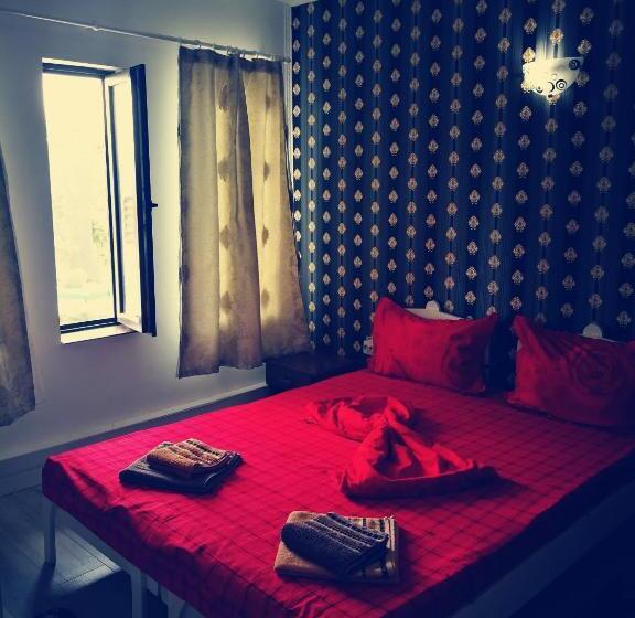 Пансион Casa Iris Murighiol