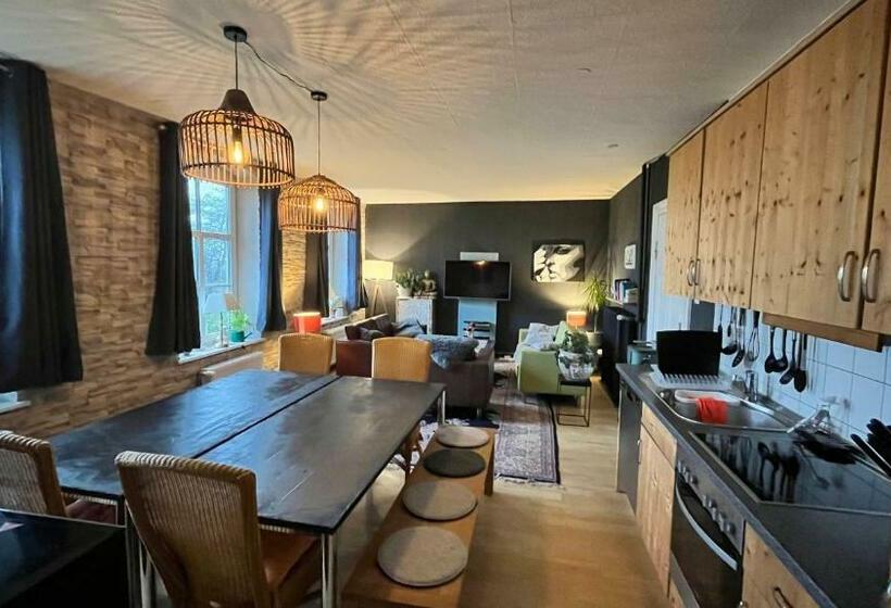 بنسيون Ferienhaus Alte Schule Niebüll