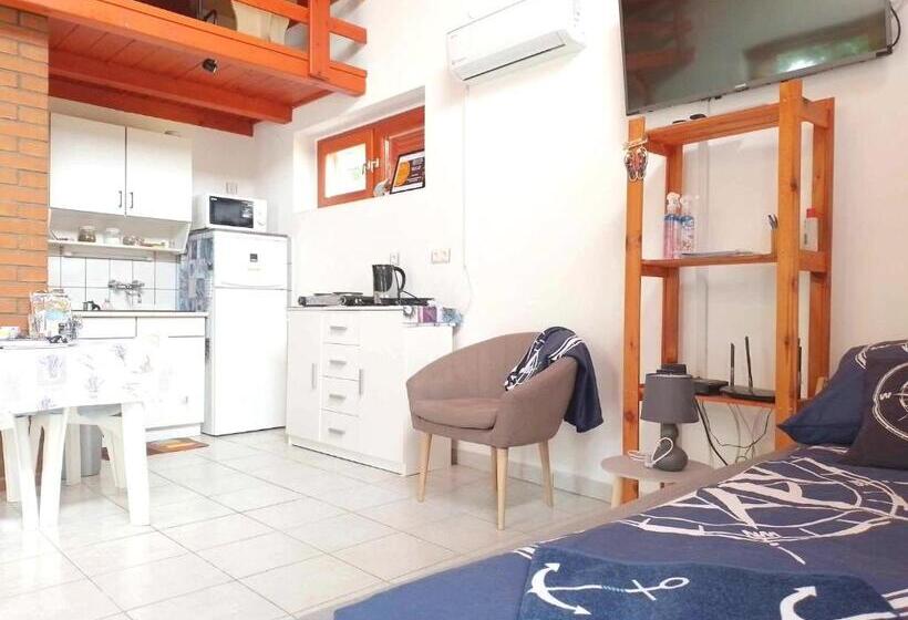 بنسيون Hűvös Nyaralóház Orosháza