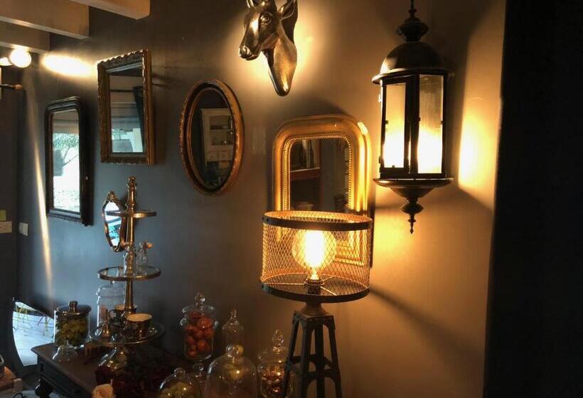 膳宿费 La Maison Des Vallées