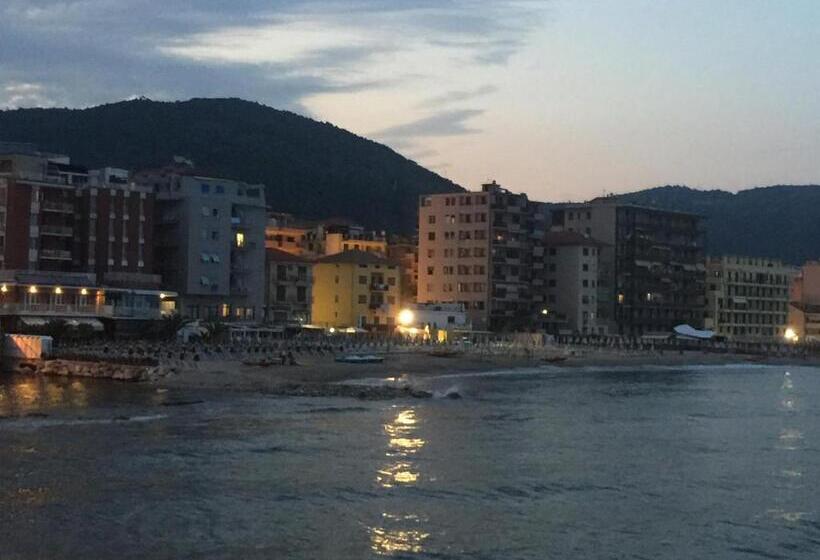 بنسيون Vela D’oro