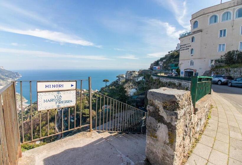 بنسيون Via Col Vento