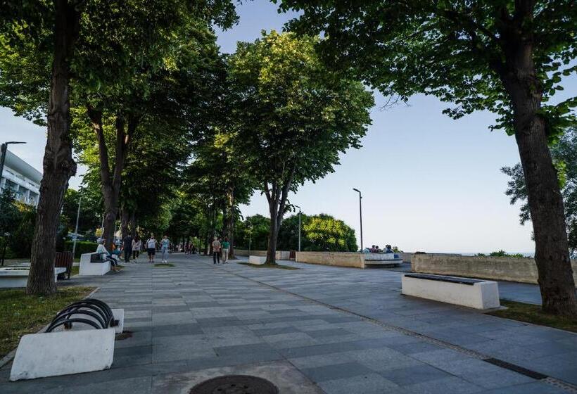 펜션 Vila Ranya Adults Only