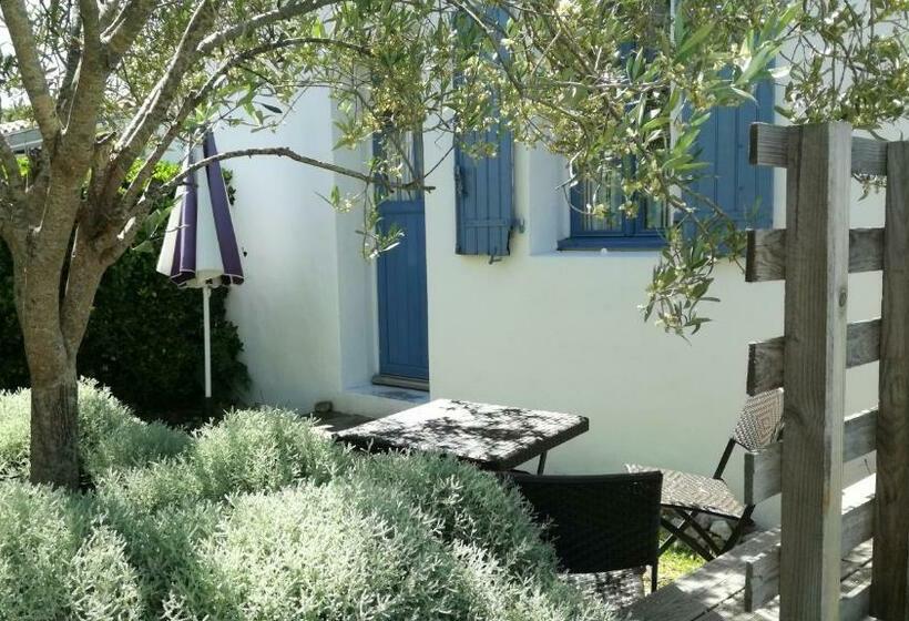 بنسيون Yeu Autrement