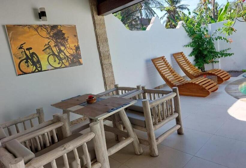 Villa Cantika Resort