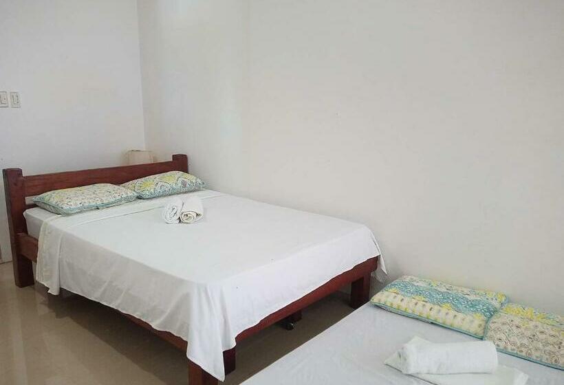 هاستل Catalina`s Inn Family Room