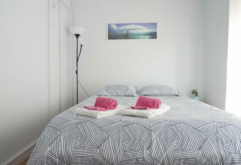 호스텔 Espinho Surf House