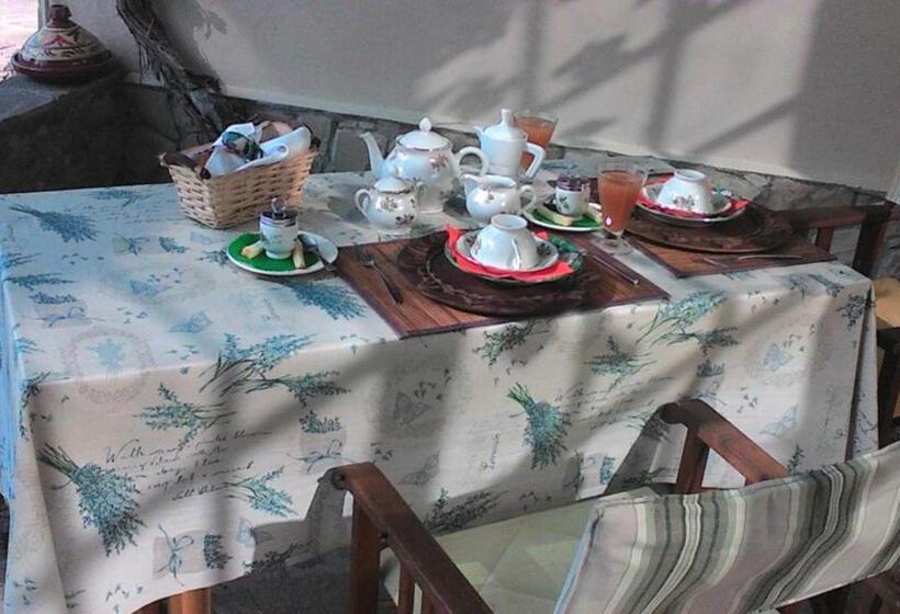 مبيت وإفطار Casa Ciosse