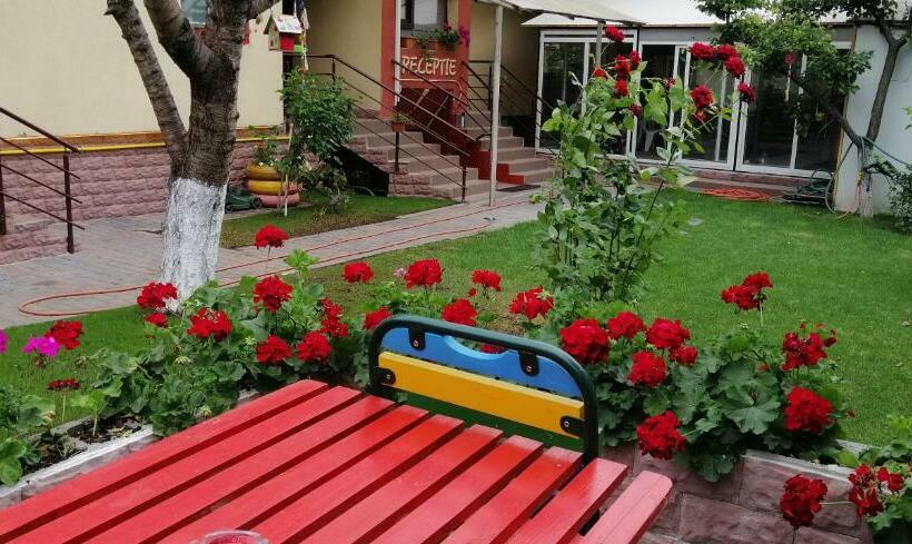 تختخواب و صبحانه Copou Inn