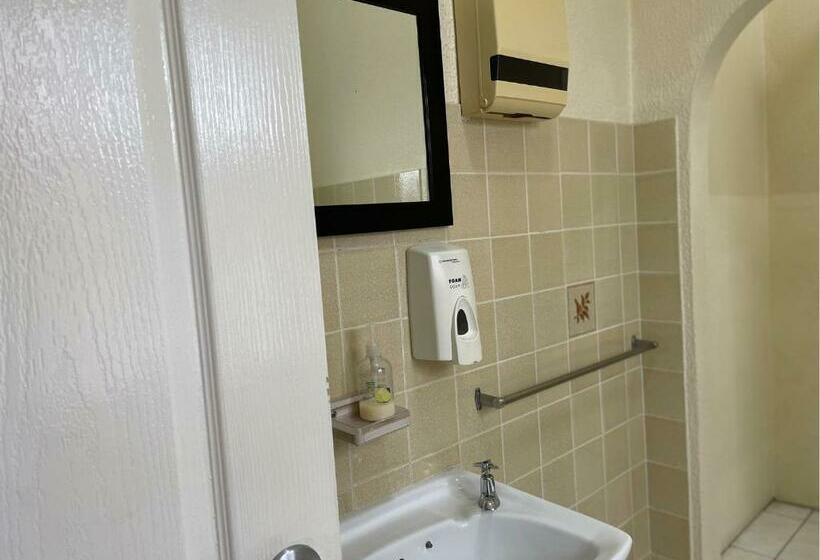 Bed and Breakfast Fj S Place