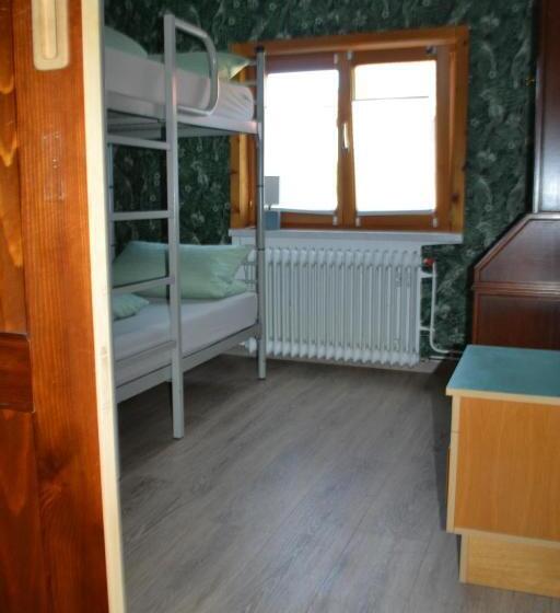 ベッドアンドブレックファースト Goldiger Hirsch