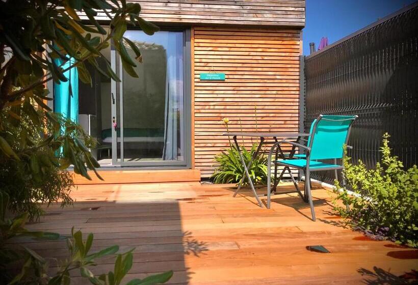 تختخواب و صبحانه Les Cocons Du Bassin   Cocon Spa&design