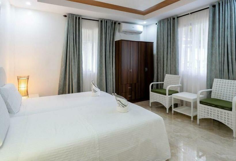 住宿加早餐  Madison Garden And Residences