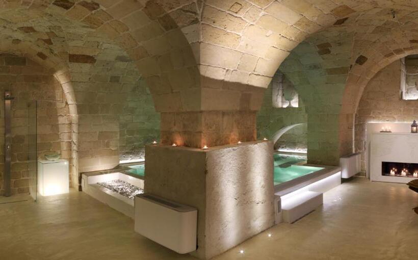 تختخواب و صبحانه Reluxe Private Wellness